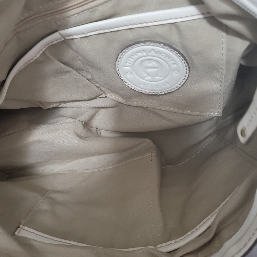 Etienne Aigner shoulder bag - Picture 7 of 8